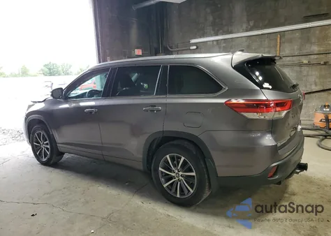 2018 Toyota Highlander Se from USA, damaged, VIN 5TDJZRFH3JS528657